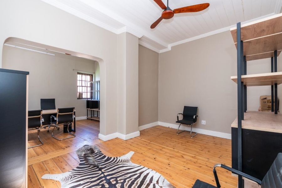 To Let commercial Property for Rent in Gardens Western Cape